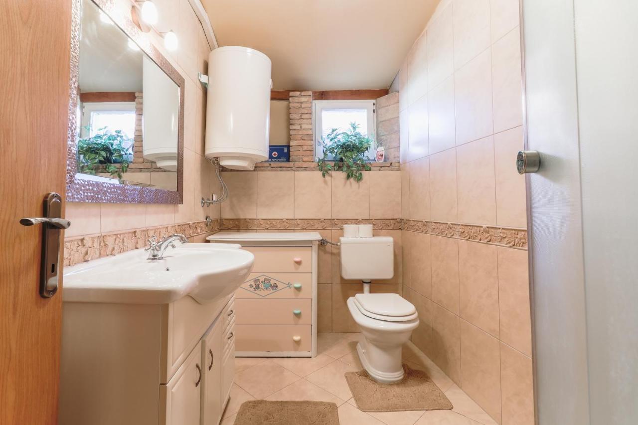 Apartman Lena Vrsar Ngoại thất bức ảnh