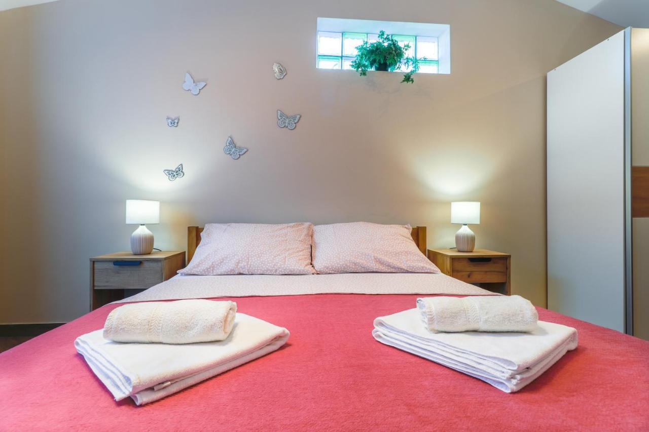 Apartman Lena Vrsar Ngoại thất bức ảnh
